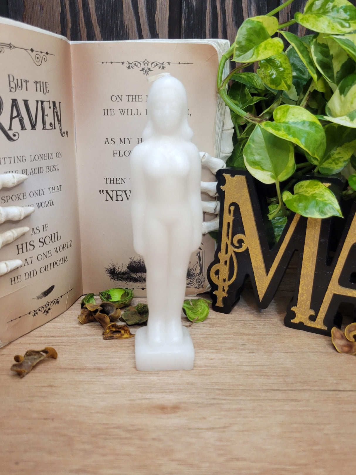 Female Form Spell Candle: Ritual Lady Figurine, Decorative Candle