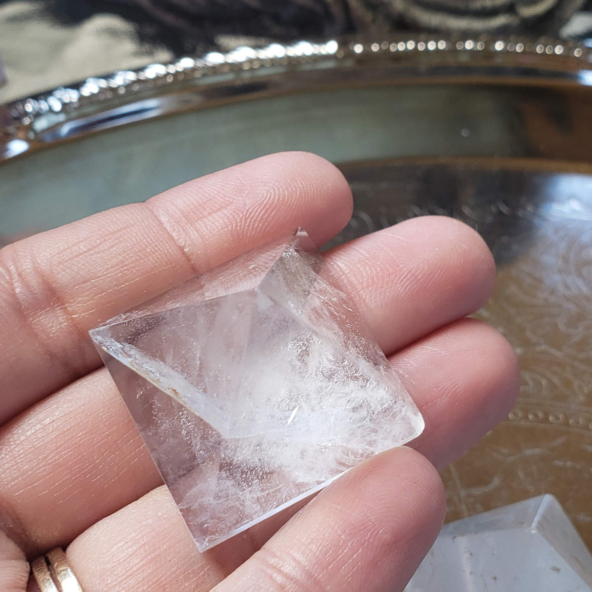 Hand Polished Quartz Pyramid (25mm-30mm), Energy Amplification