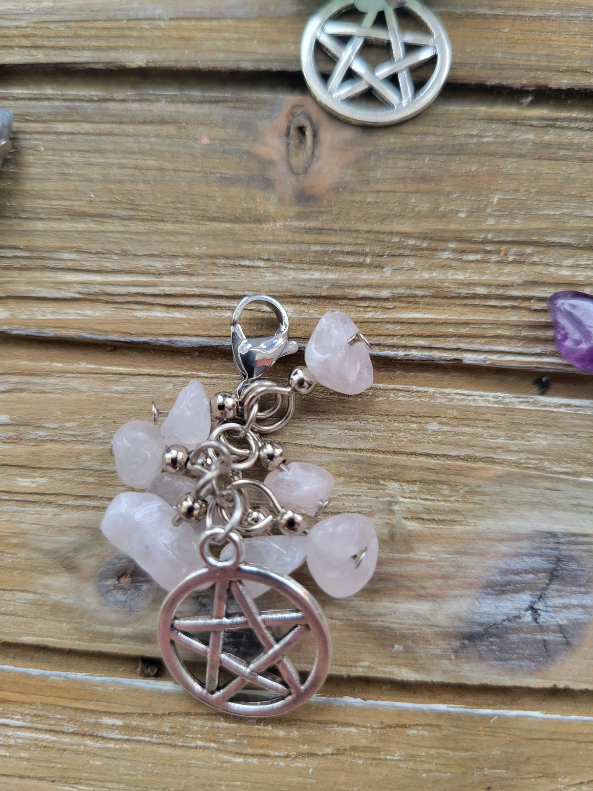 Mixed Stone Chips Pentagram Pendant: Crystal Protection Charm