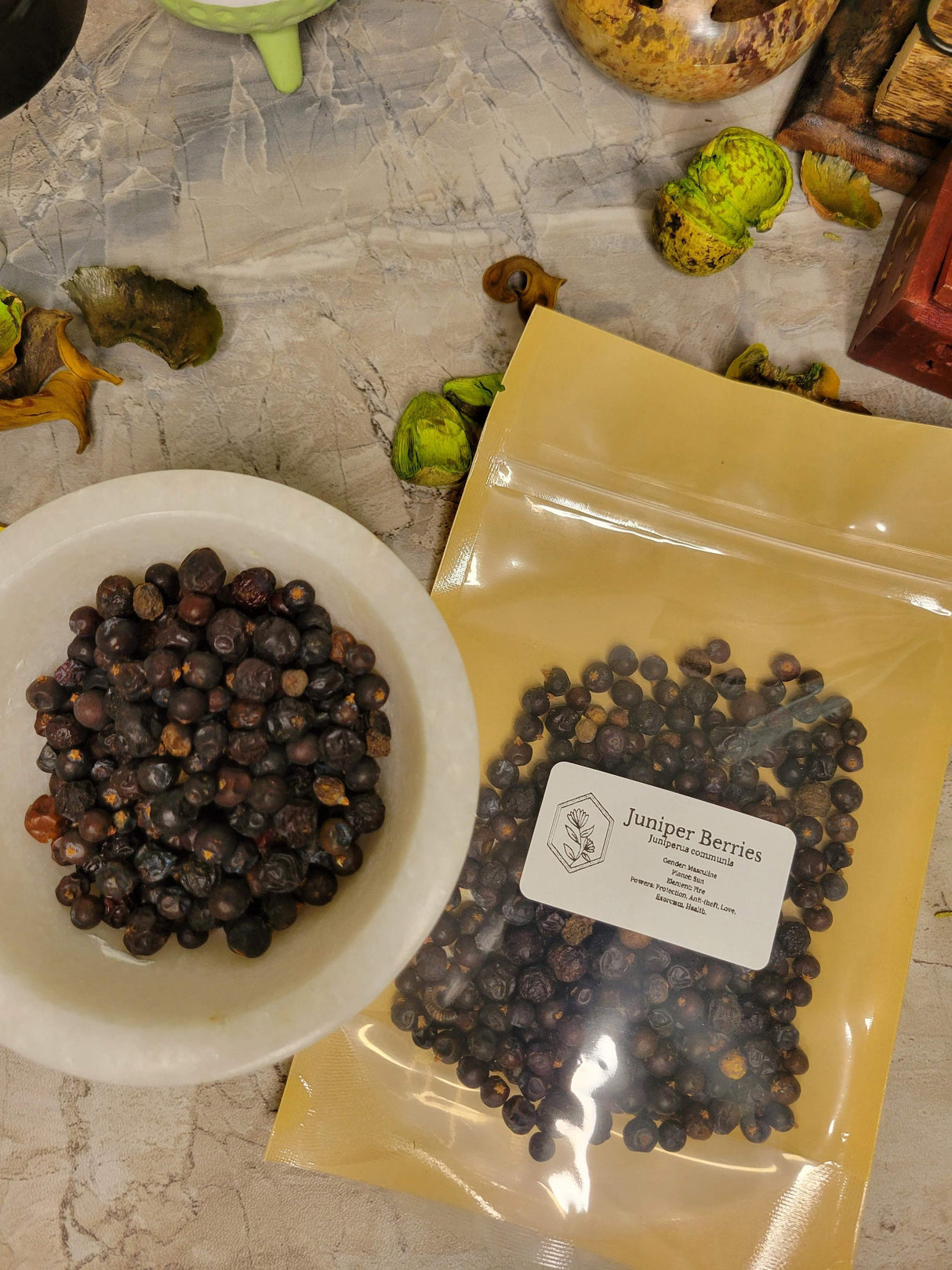Juniper berries 1 oz decoration herbs, magical herbs