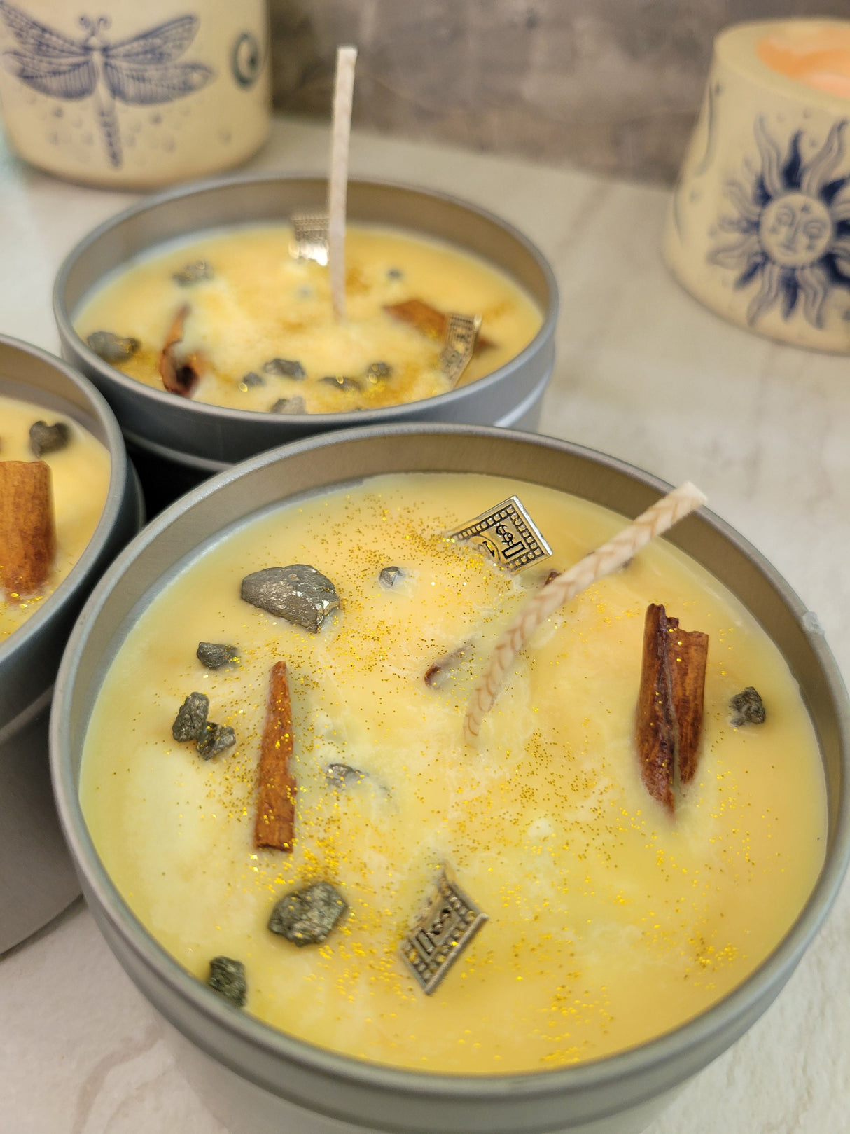 Prosperity Candle: Cinnamon Apple Scented Soy Candle with Pyrite