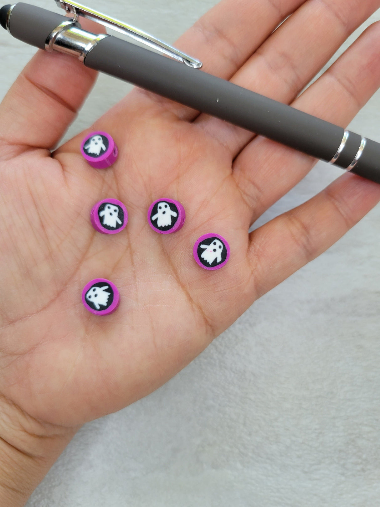 Halloween theme handmade polymer clay beads, flat round with ghost