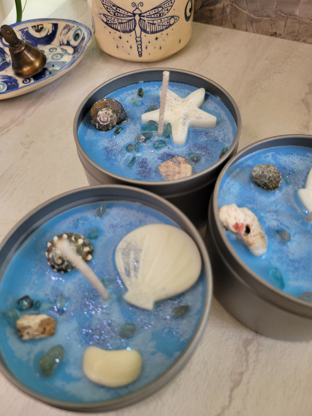 Sea Breeze Candle: Tropical Scent, Shells & Apatite Crystals, 8 oz