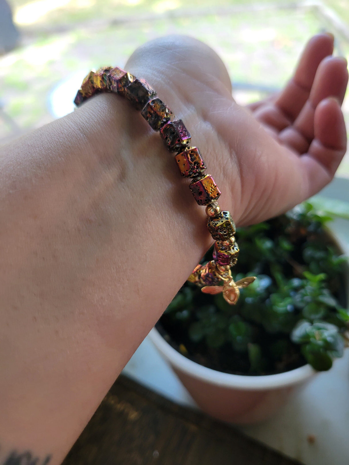 Lava Rock Hexagon Bead Bracelet: Bee Charm Oil Diffuser