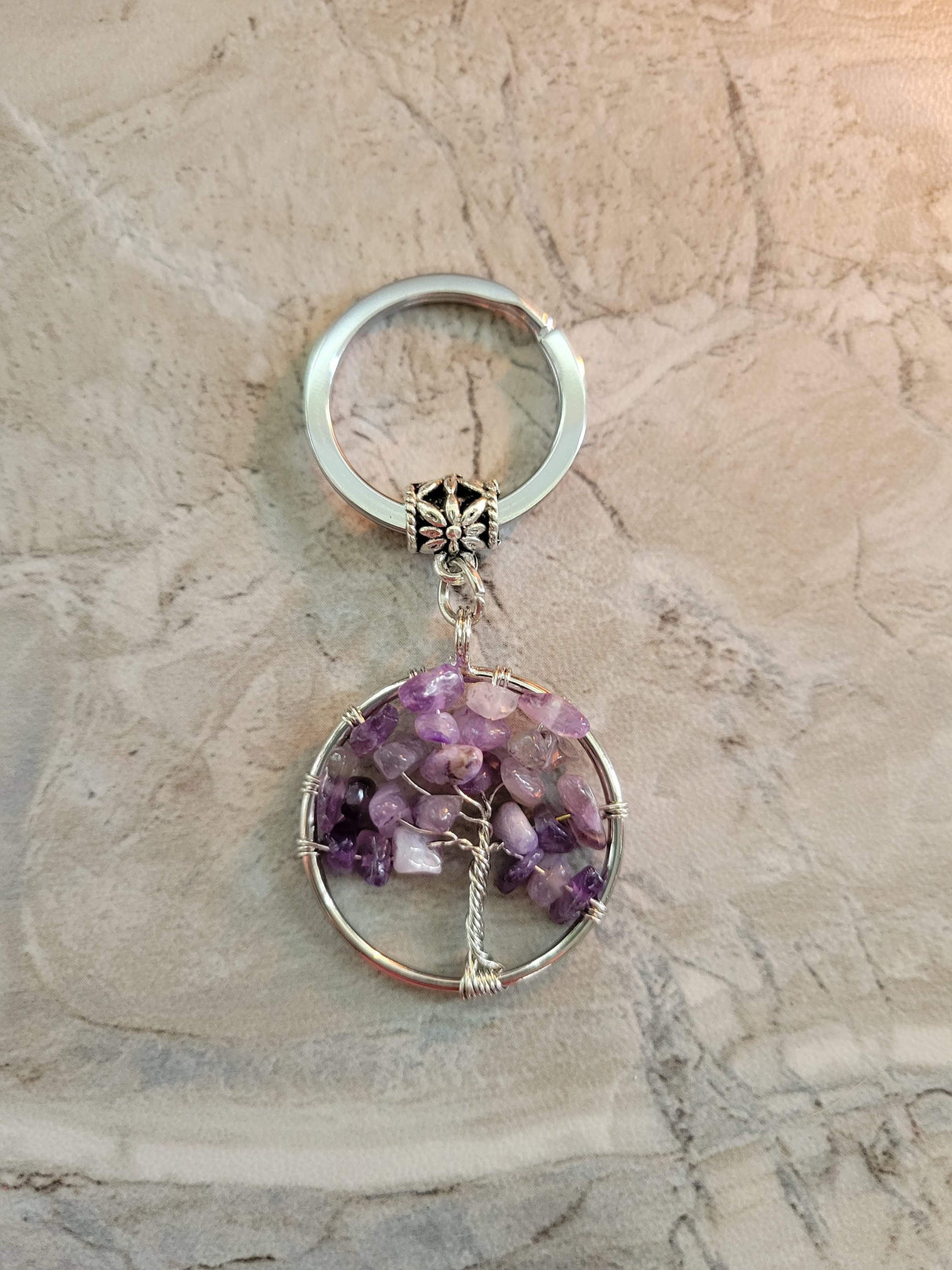 Natural and synthetic mixed stone keychain, flat round with tree of life