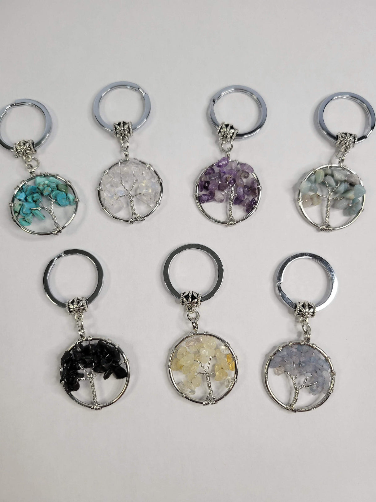 Natural and synthetic mixed stone keychain, flat round with tree of life