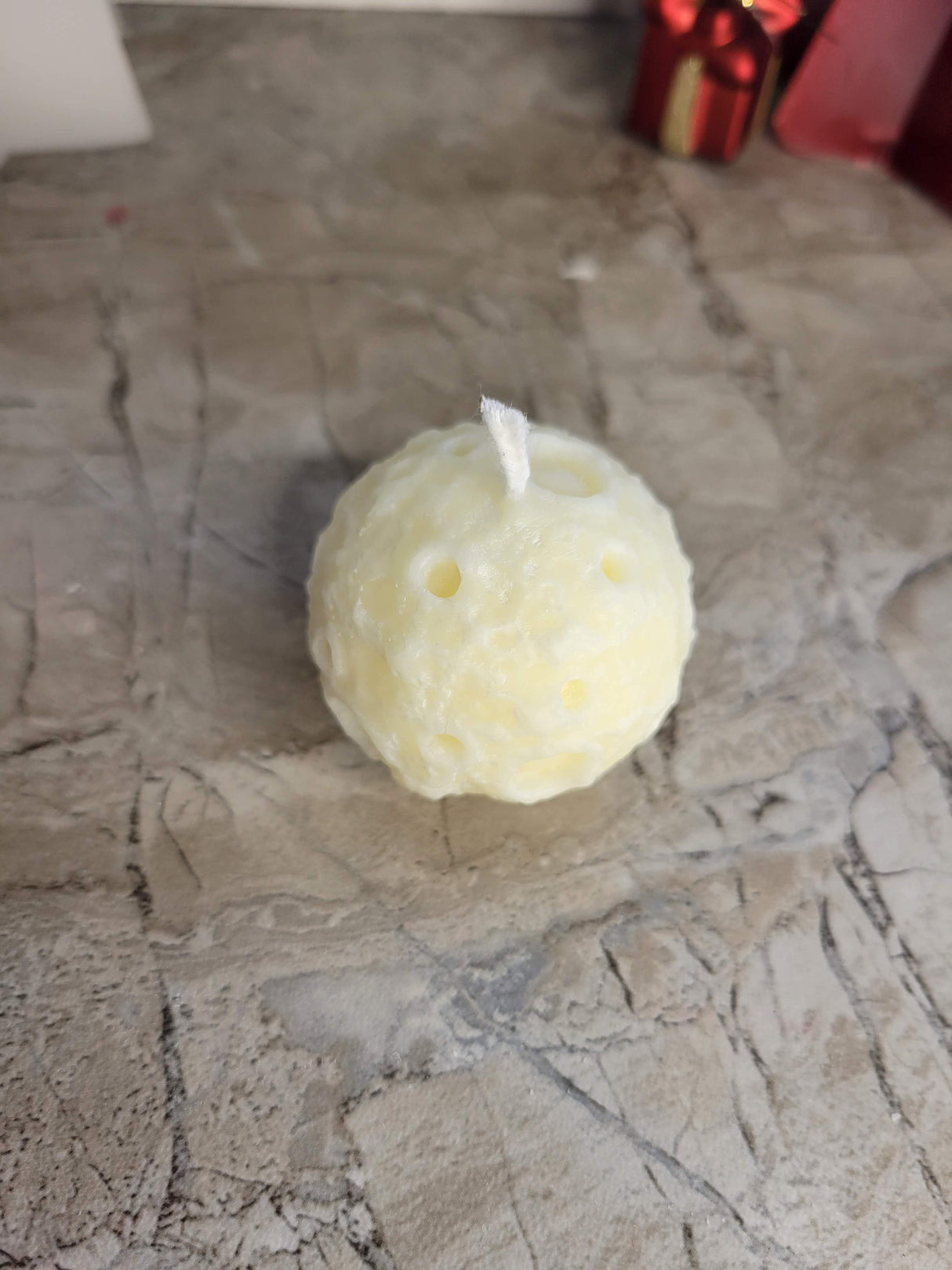 Handmade Soy Wax Moon Candle: Scented Small Candle (2 oz)
