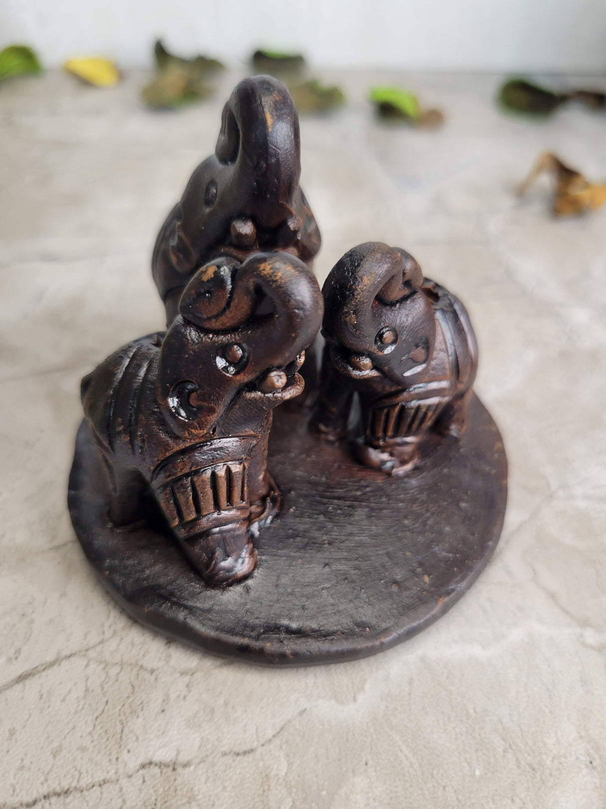 Handcrafted Ceramic Elephant Incense Holder: Triple Elephant Design