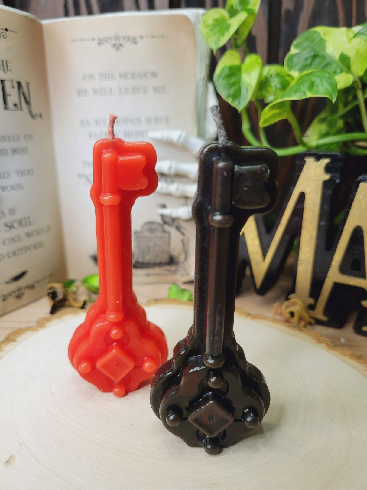 Black Key Candle: Small Figurine Candle for Spells