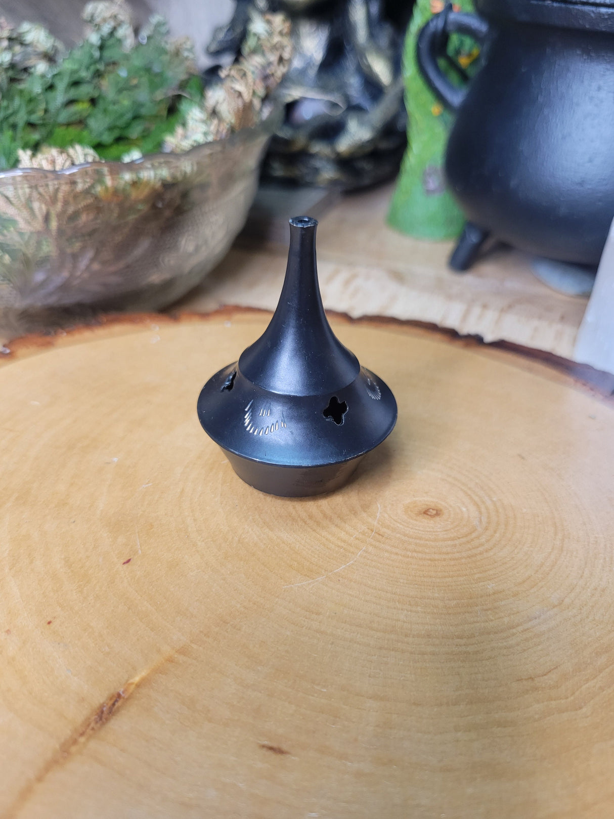 Black Metal Incense Cone Burner: Altar Home Decor