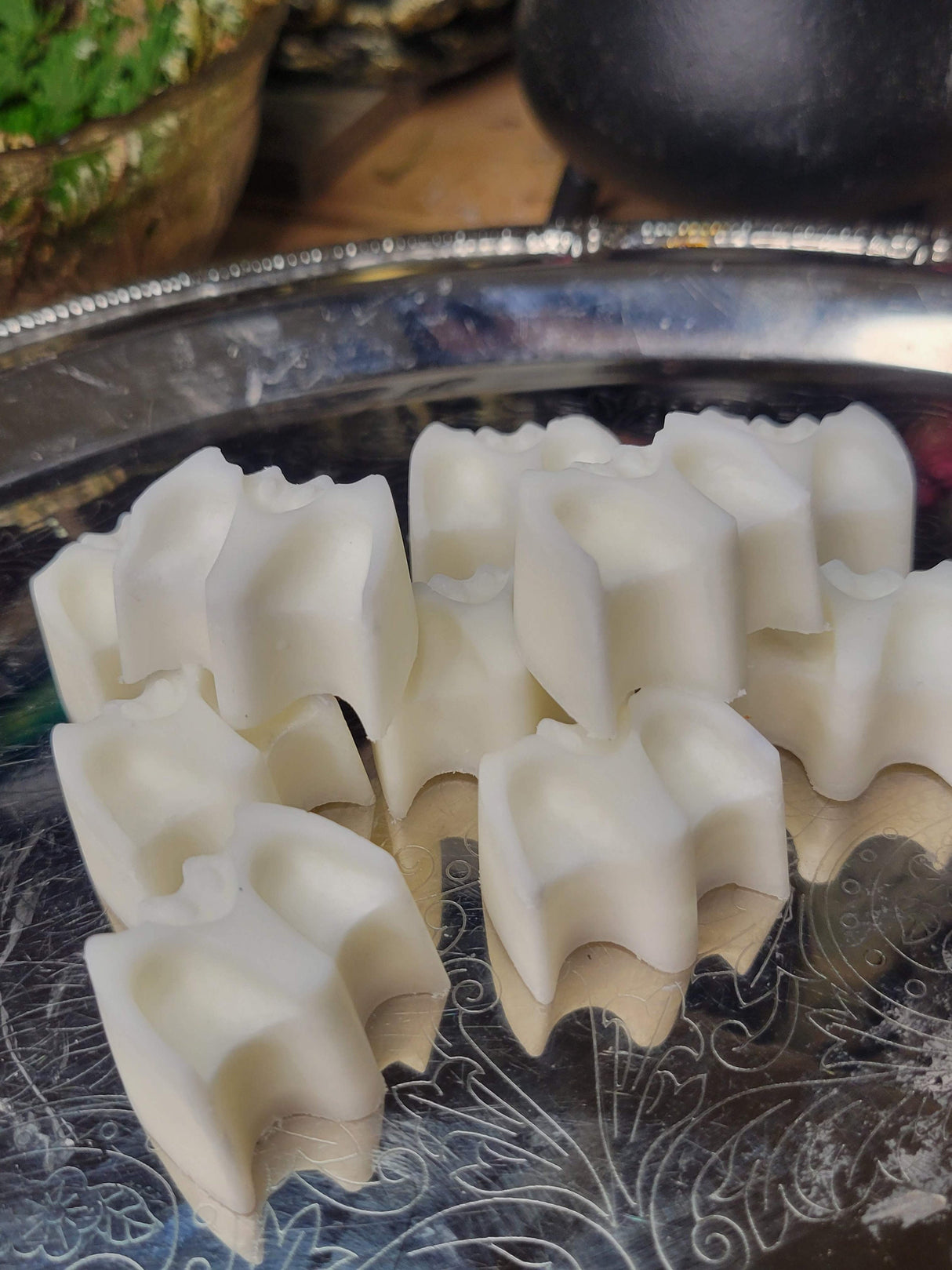 Bats Soy Wax Melts: Witchy Fall Scents, Essential Oil Fragrance