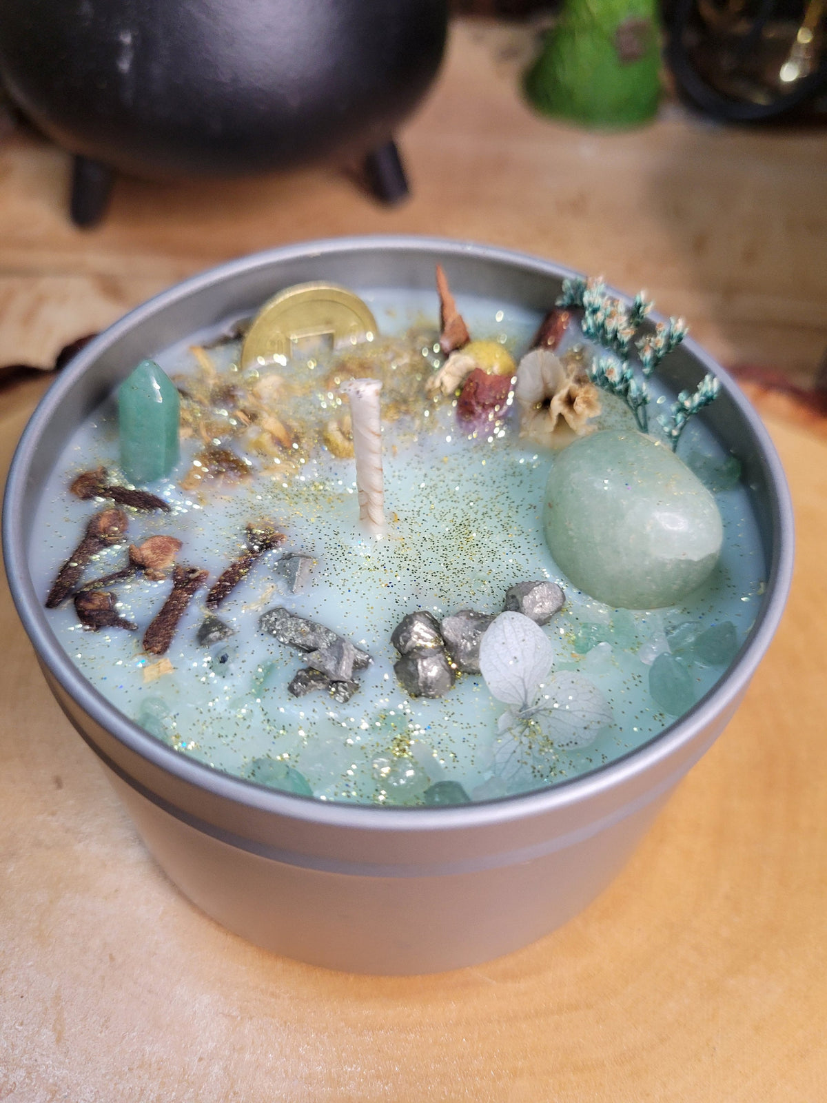 Abundance Soy Candle Wax Aventurine Pyrite Crystals for Prosperity, Dried Flowers , Handcrafted, Manifestation & Gifts