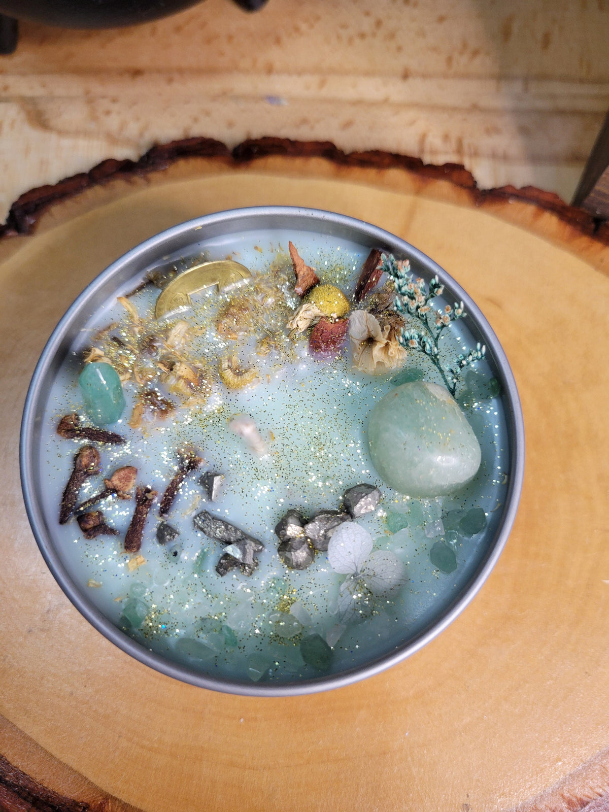Abundance Soy Candle Wax Aventurine Pyrite Crystals for Prosperity, Dried Flowers , Handcrafted, Manifestation & Gifts