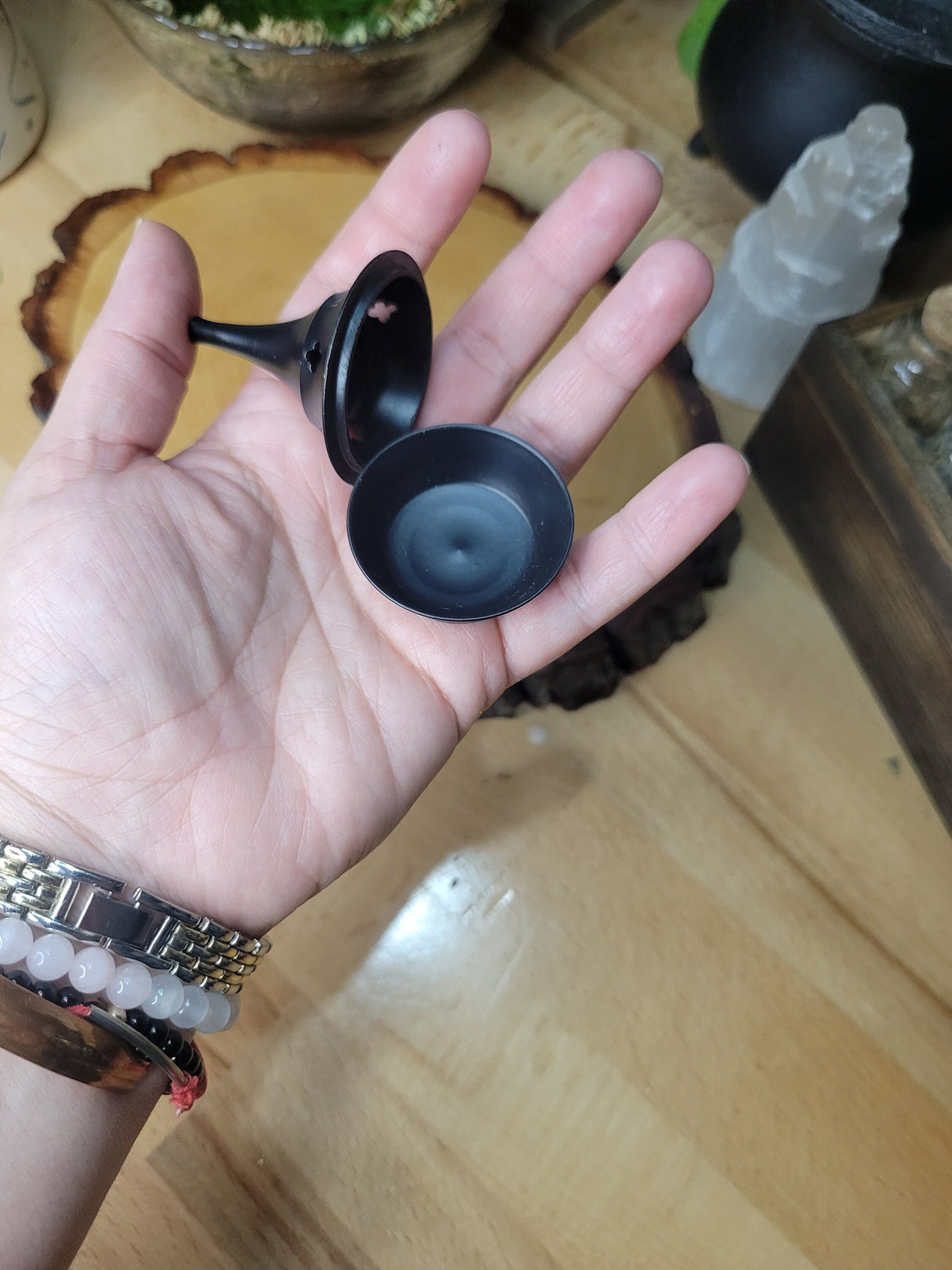 Black Small Incense Cone Burner, Small Metal Incense holder, Gift For Her Altar Home Decor Incense Holder