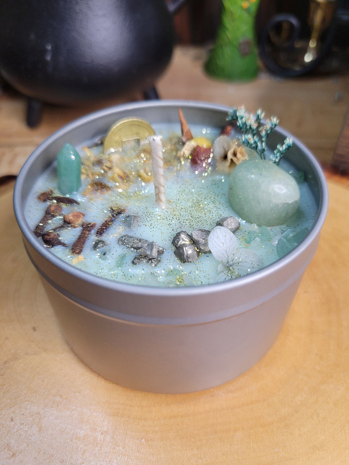 Abundance Soy Candle Wax Aventurine Pyrite Crystals for Prosperity, Dried Flowers , Handcrafted, Manifestation & Gifts
