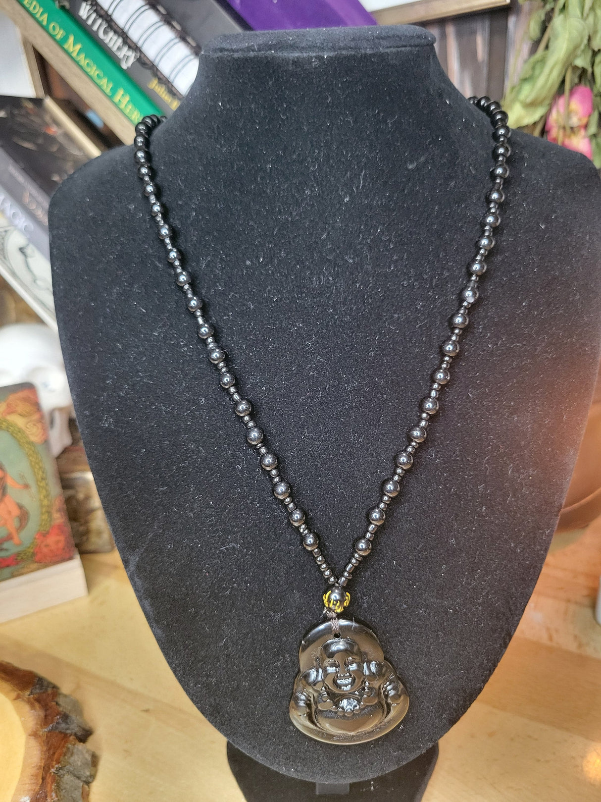 Resin Buddha Necklace: Om Mani Padme Hum Beaded Buddhist Jewelry