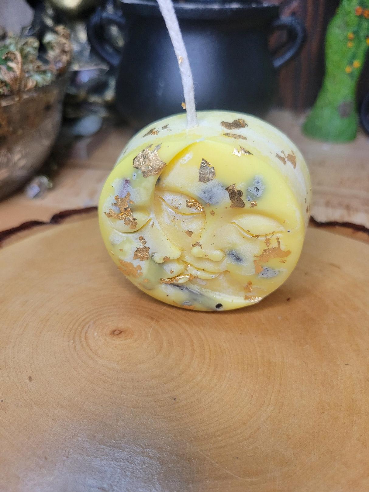 Moon and Sun Manifestation Candle, Pyrite Moon Candle Abundance Drawing Moon and Sun Candle, Green and Gold candle