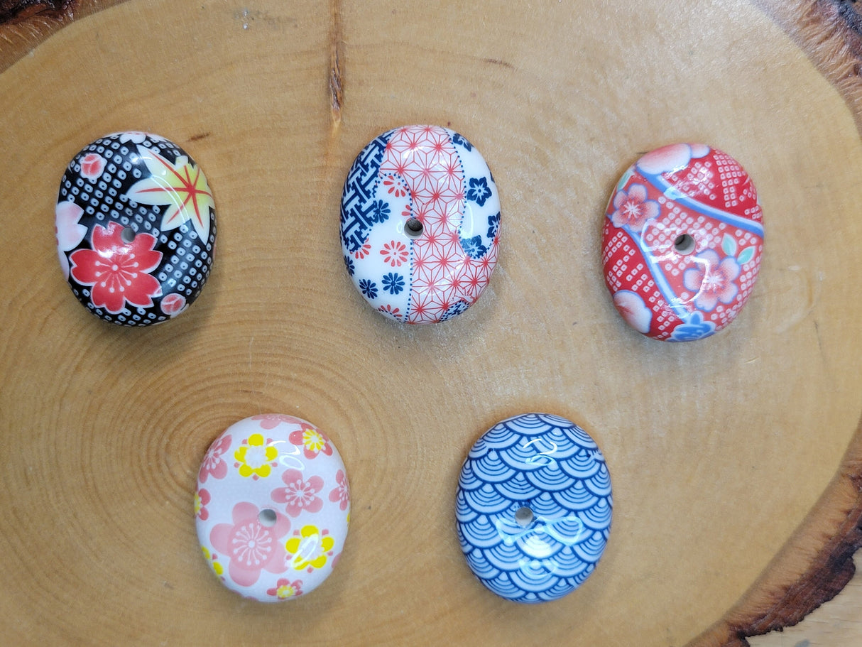 Handmade Ceramic Tiny Incense Holder: Home Decor