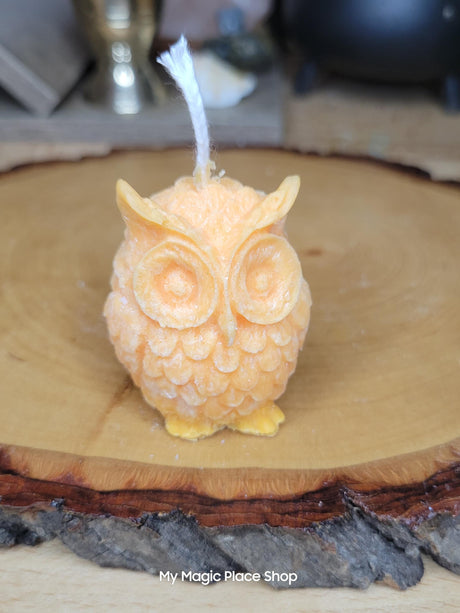 Small Owl Handmade Candle, Palm wax Candle, Home decor Candle, Small white Owl candle