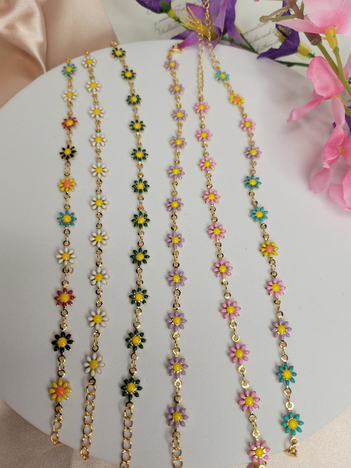Daisy Necklace, Handcrafted Gold Flower Pendant for Women, Nature Lovers, Spring & Summer Accessory