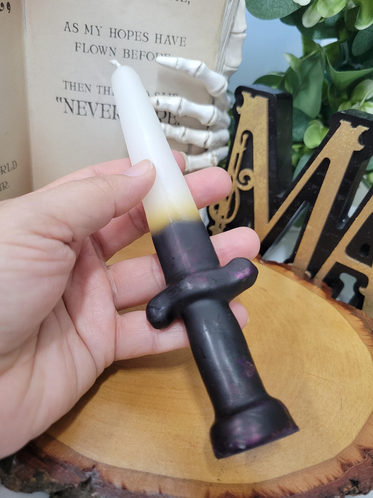 Sword Candle Black and White – Unique Wax Decor for Medieval Style Parties & Gift