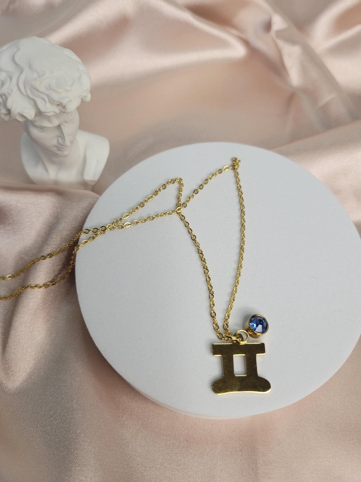 Zodiac Sign Necklace Gold – Astrology Pendant Necklace with Birthstone Charm – Horoscope Jewelry