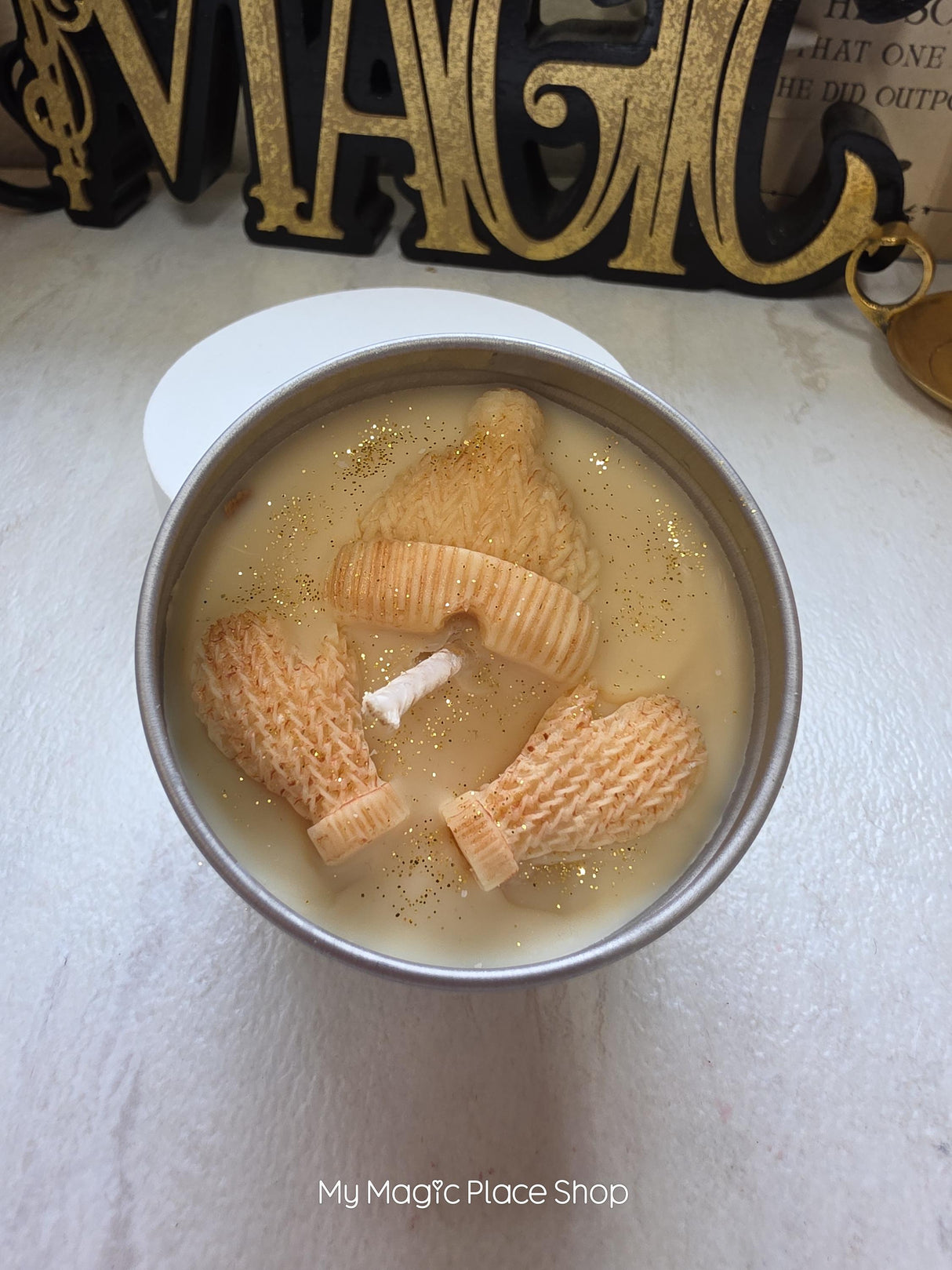 Gingerbread Soy Candle | Hand-Poured Winter Cozy Decor (4 oz)
