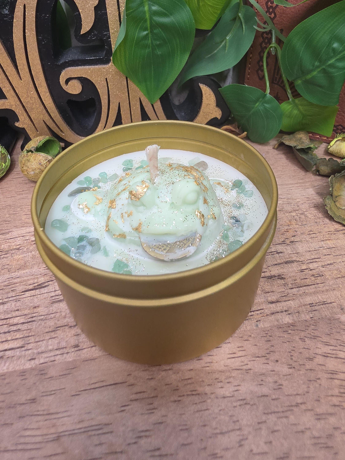 Handmade Frog Soy Candle, Green Aventurine, Patchouli Scent, Gold Tin (8 oz)
