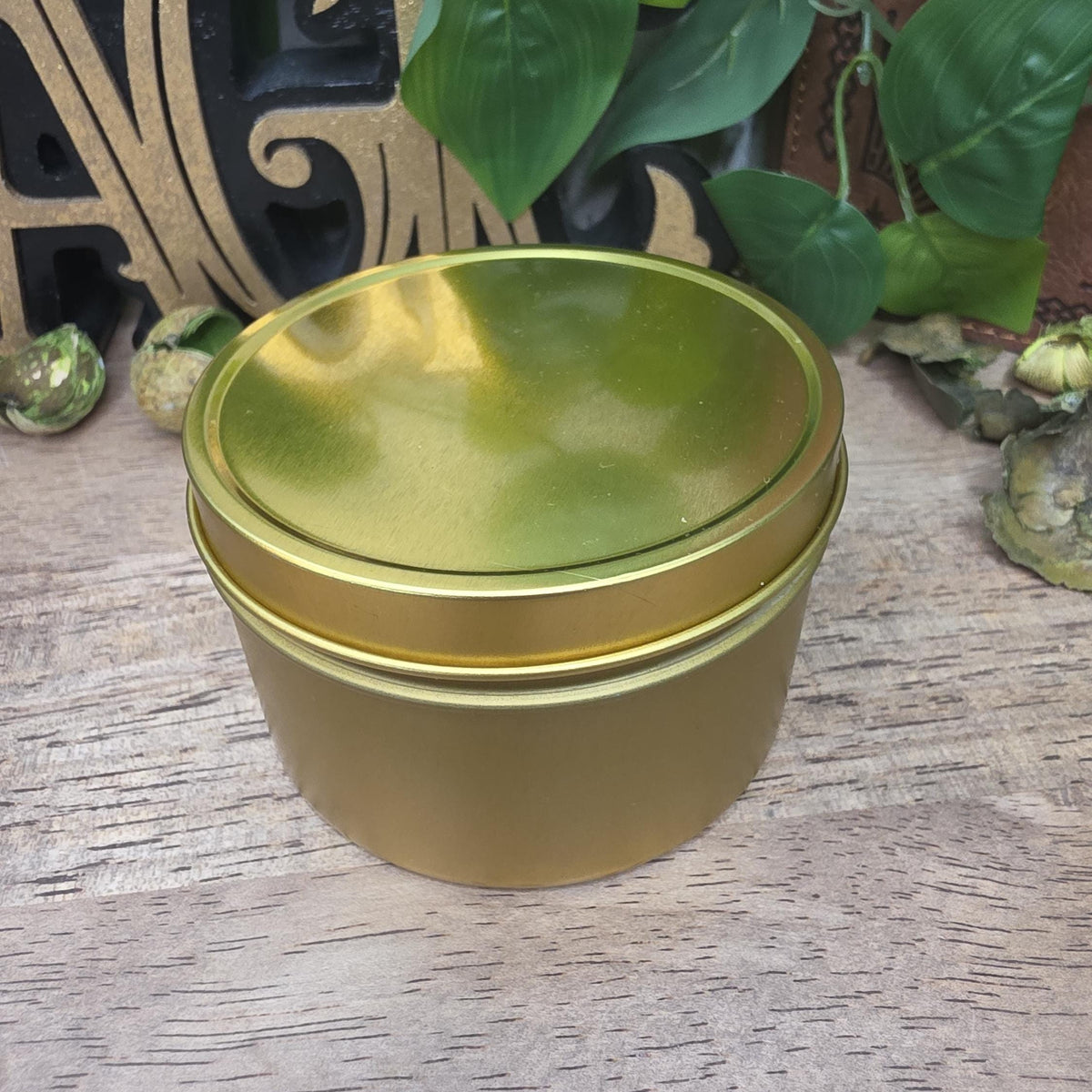 Handmade Frog Soy Candle, Green Aventurine, Patchouli Scent, Gold Tin (8 oz)