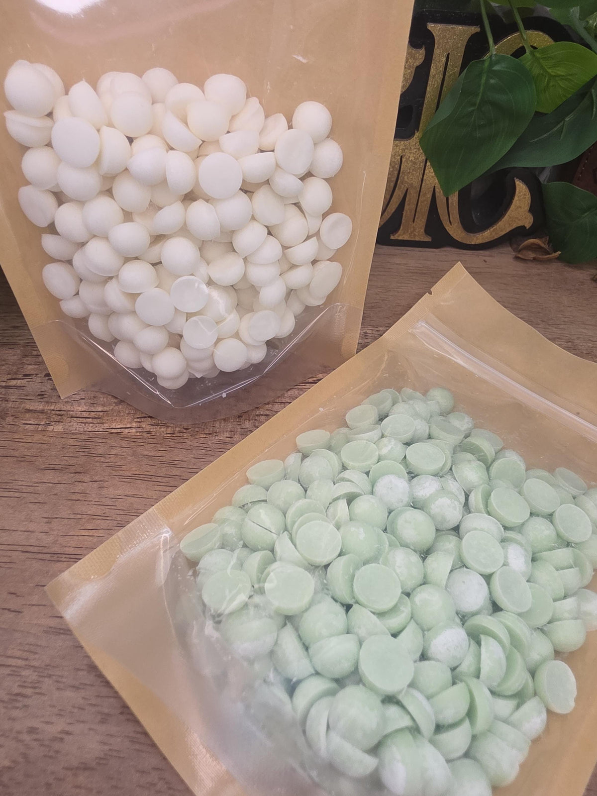 Handmade Soy Wax Melts, 100% Soy, Essential Oils, Phthalate-Free Fragrance (4 oz)