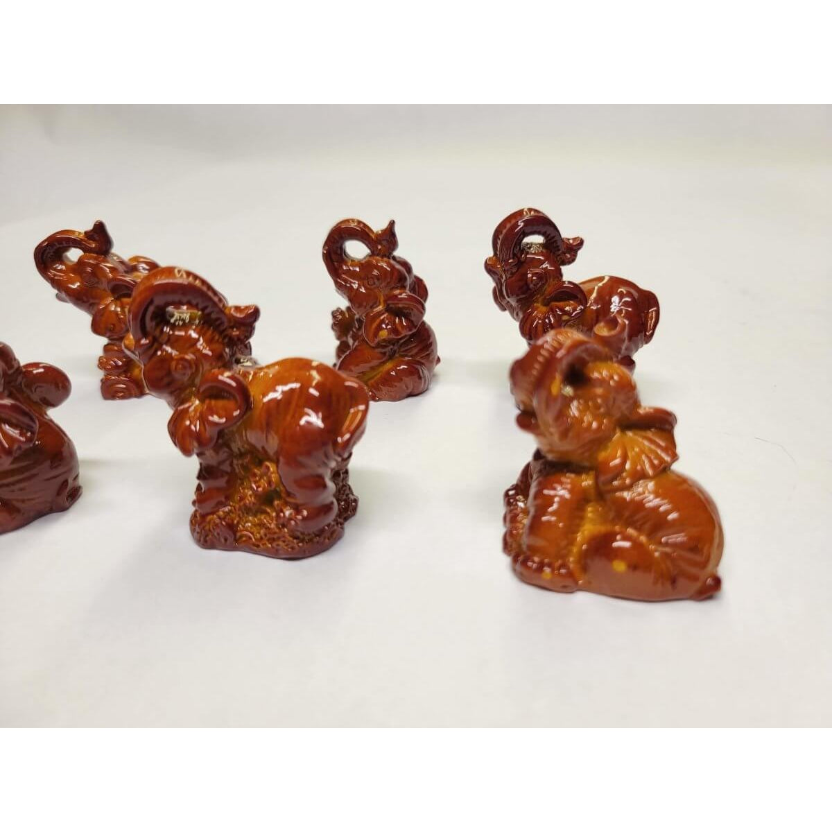 Elephant Mini Statues ,Beautiful Gift Set (Set of 6 Figurines), Mini Elephants -