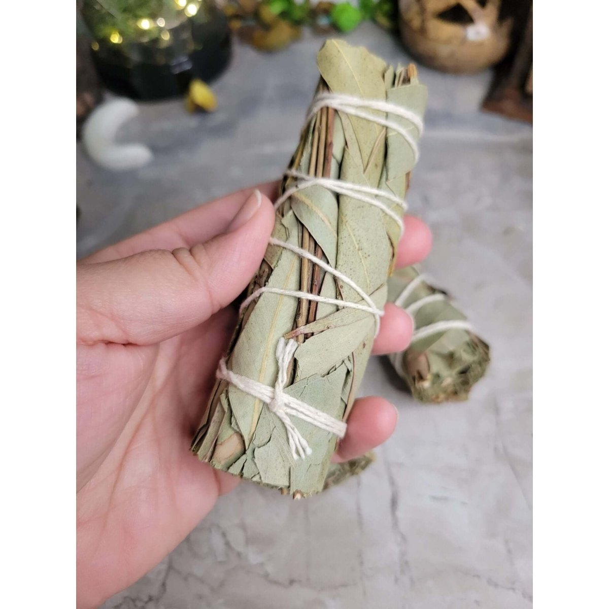 Eucalyptus Smudge Stick - 4" -Herbs & Spices