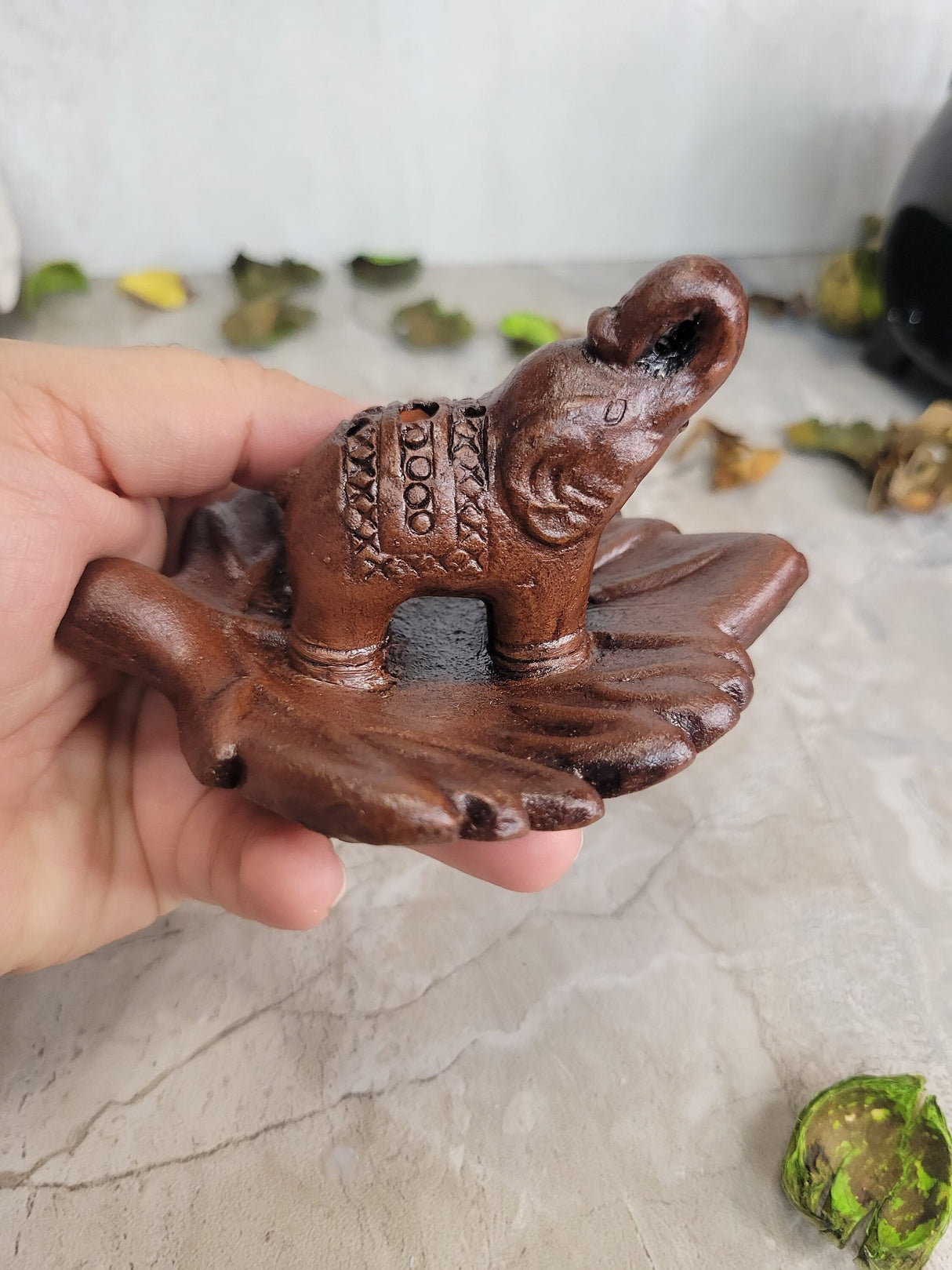 Leaf Elephant Ceramic Incense Holder Small Clay Incense Holder Leaf Elephant, Small Elephant Holder
