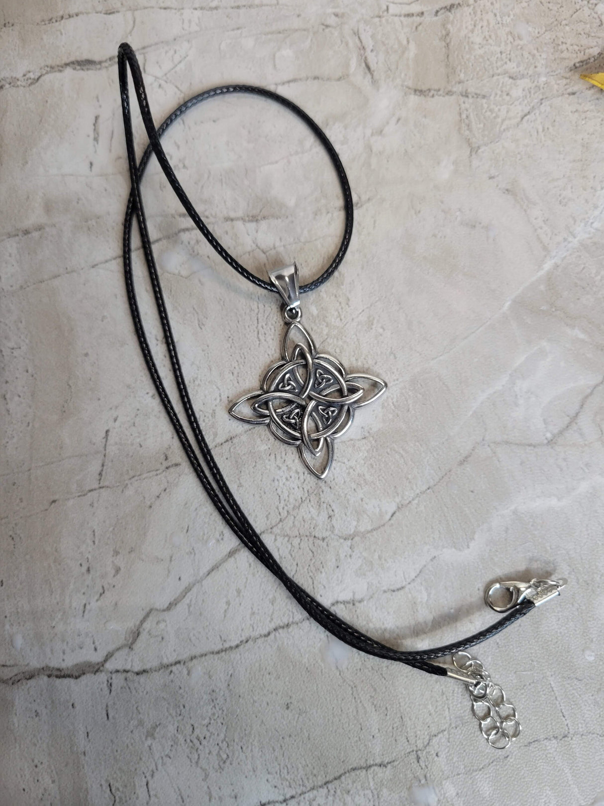 Witches Knot Necklace, Protection Charm Necklace, Witches Necklace, Knot Protection Necklace
