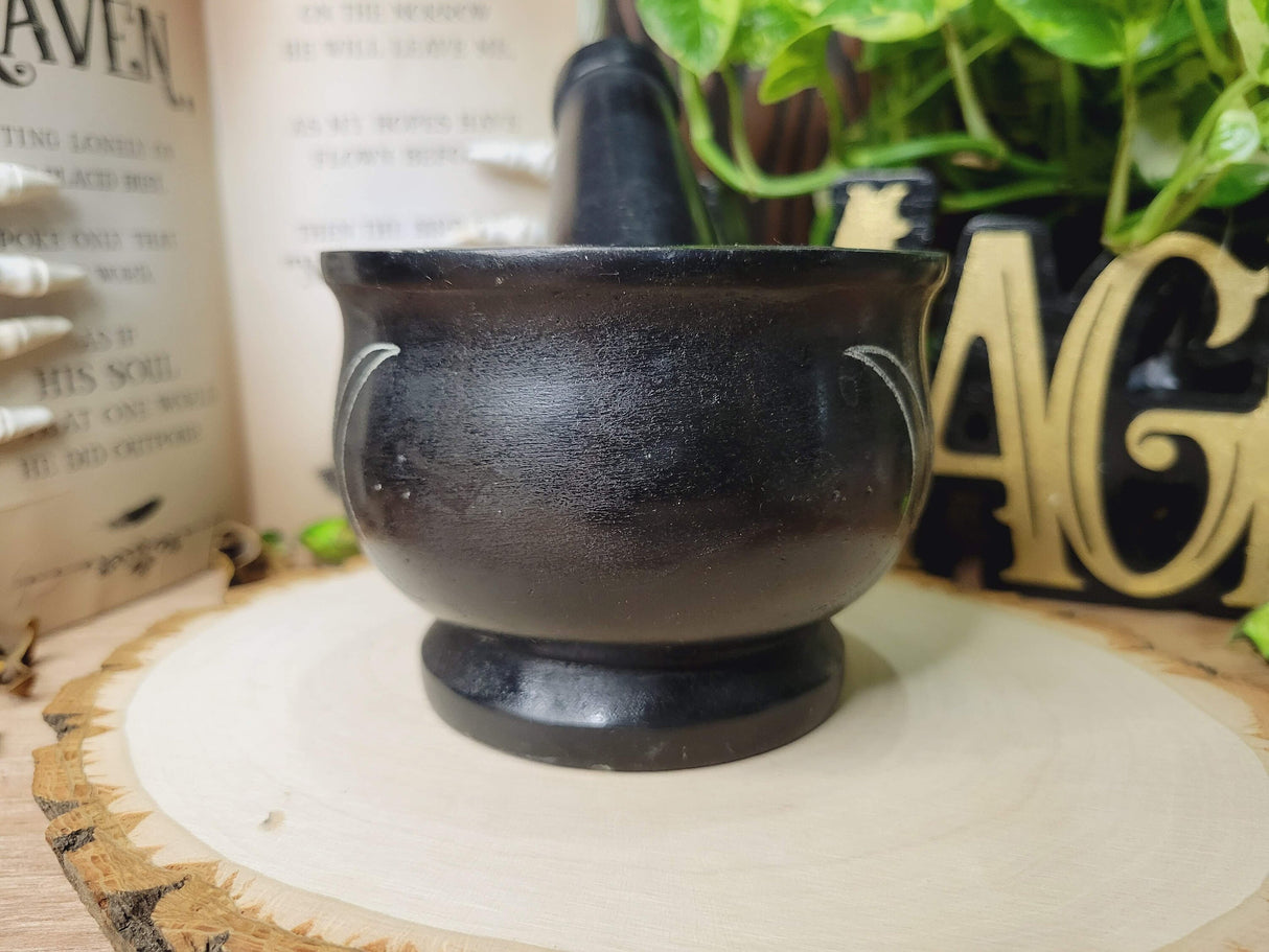 Triple Moon Pentagram Black Mortar and Pestle, Soapstone Herb Grinder Handmade Mortar