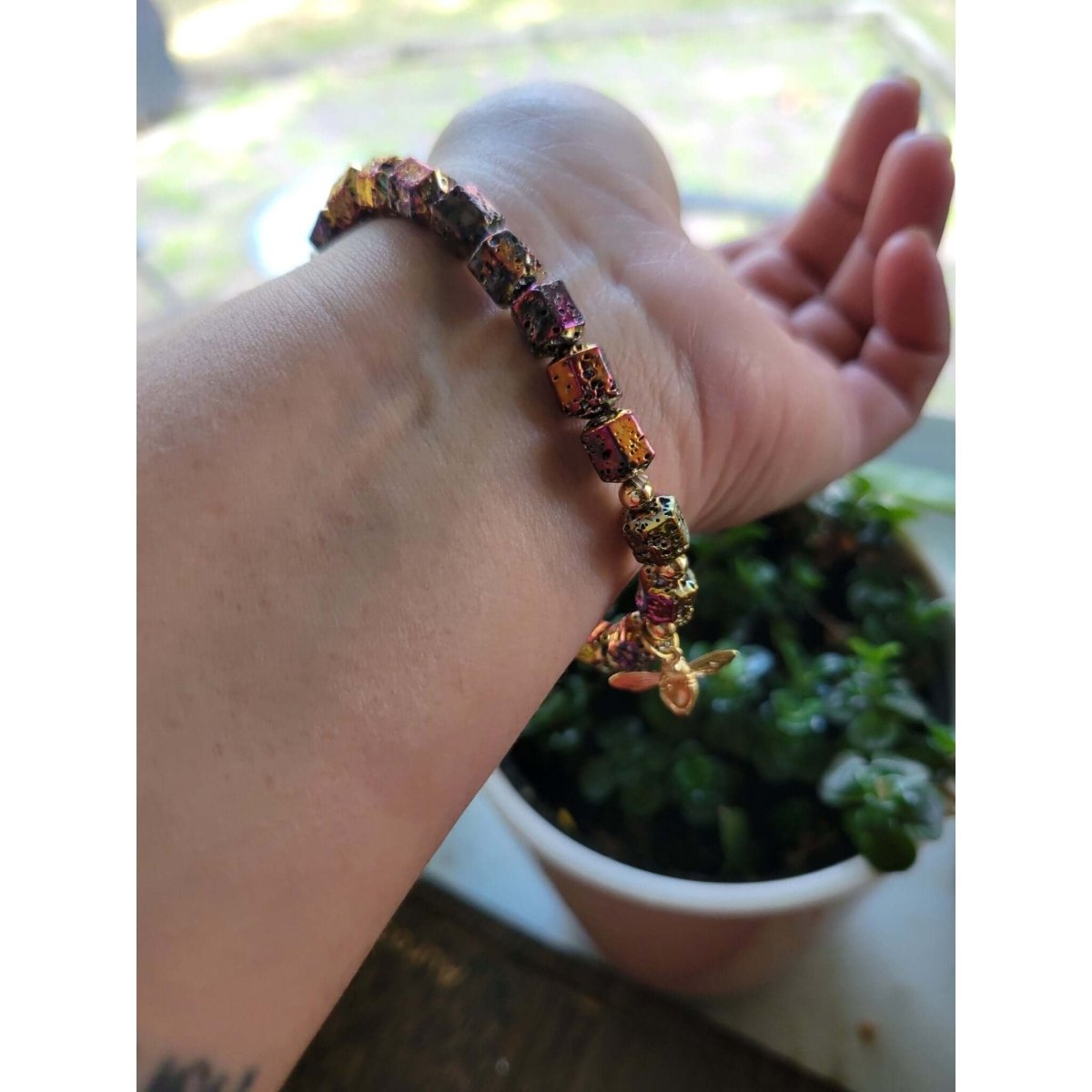 Natural Lava Rock Hexagon Beads Stretch Bracelets, Bee Shape Brass Charm Bracelet, Oil Diffuser Stone Bracelet for Women -Bracelets