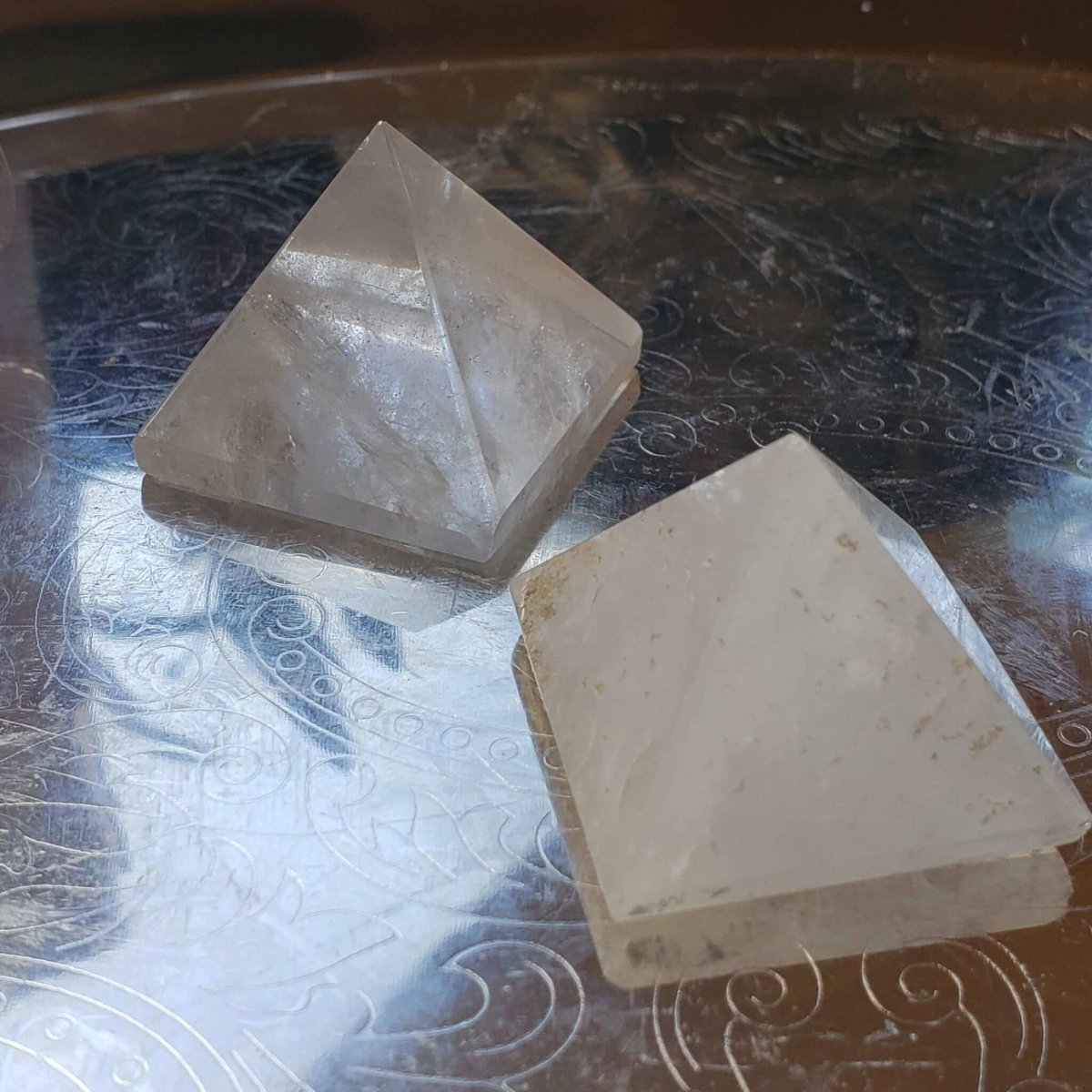 Pyramid Small(25mm-30mm) / Pyrite Pyramid, Rose Quartz, Clear Quartz , Hematite. Energy Amplification -