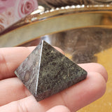Hand Polished Quartz Pyramid (25mm-30mm), Energy Amplification