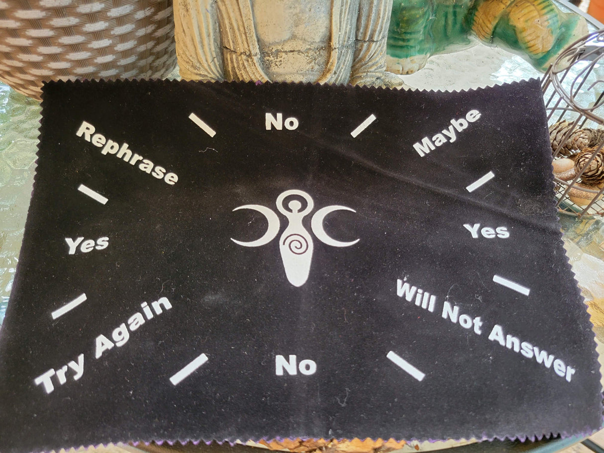 Goddess of Earth Pendulum Mat 8"x12"