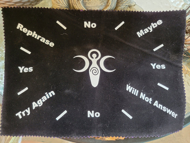 Goddess of Earth Pendulum Mat 8"x12"