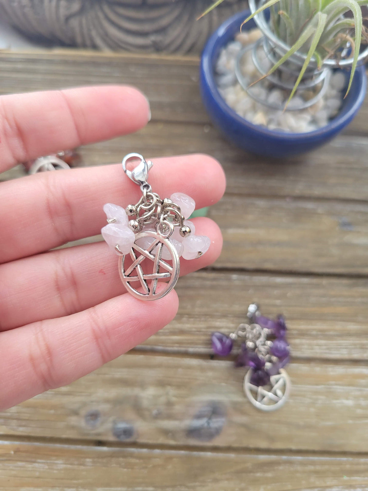 Mixed Stone Chips Pentagram Pendant: Crystal Protection Charm
