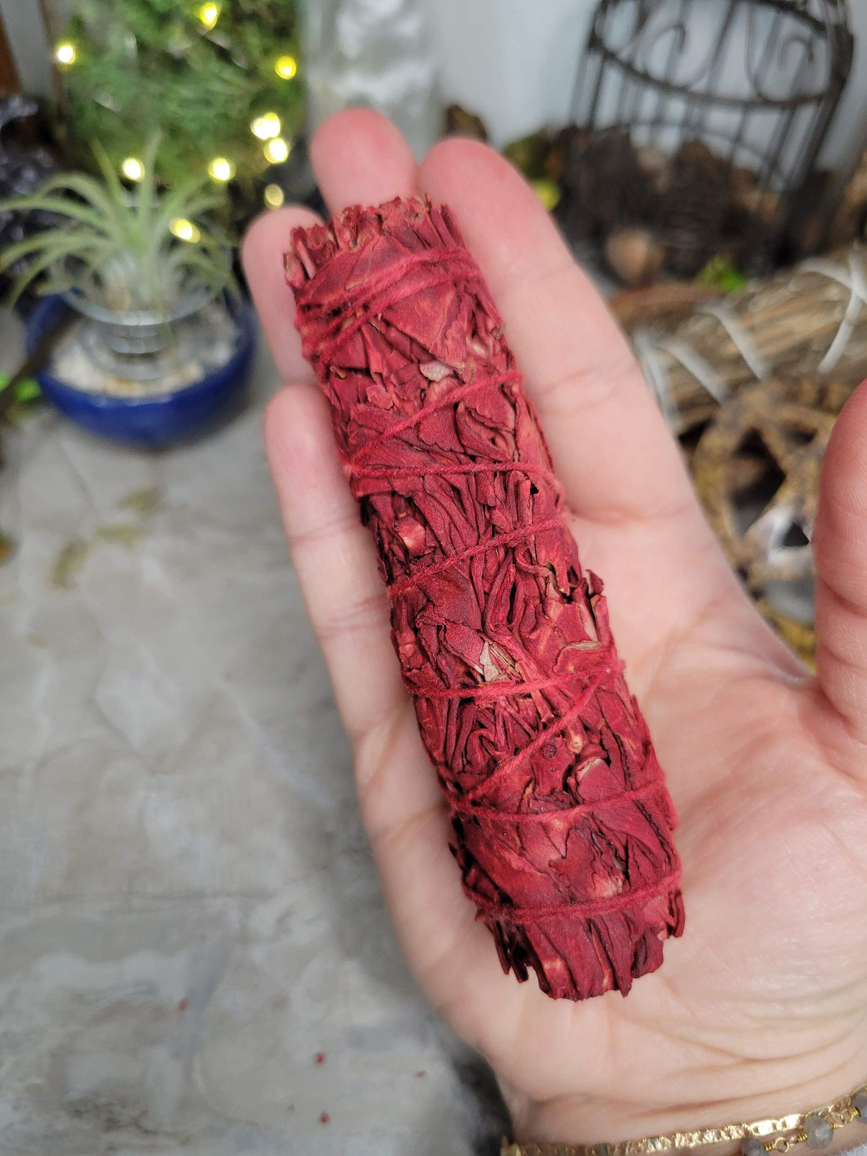 White sage & dragons blood smudge stick - 4"