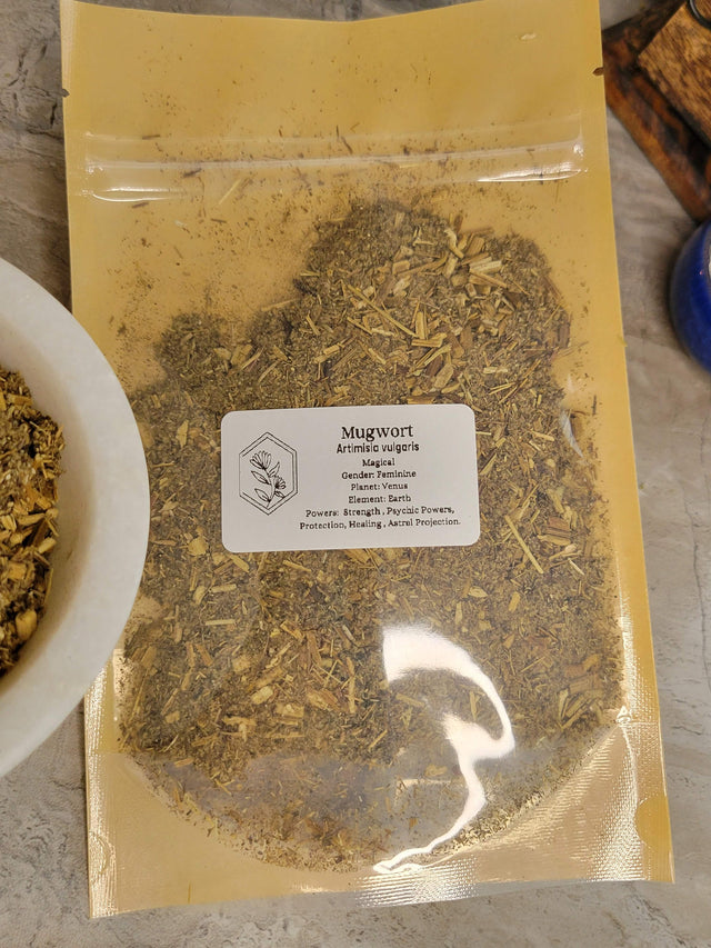 Dried Mugwort Herb (Artemisia vulgaris) - Cut & Sifted Botanical Material - 1 oz