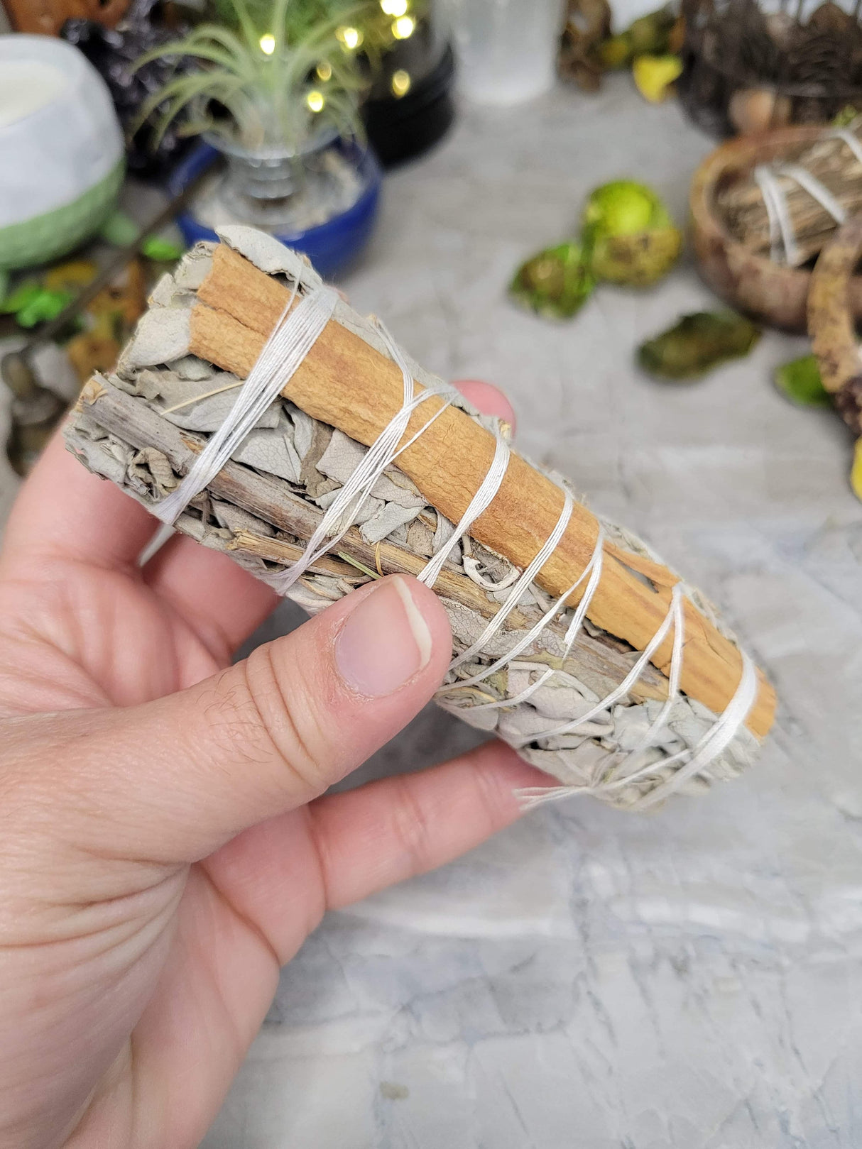 White sage & cinnamon smudge stick