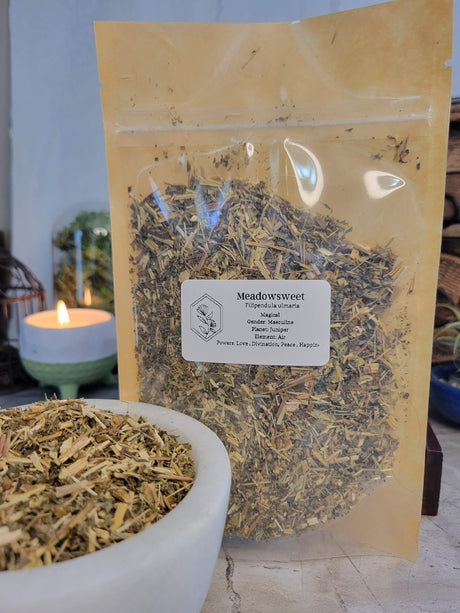 Meadowsweet Dried Herbs - Magical, Decoration (1oz)