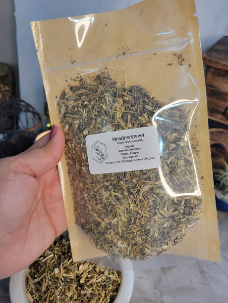 Meadowsweet Dried Herbs - Magical, Decoration (1oz)