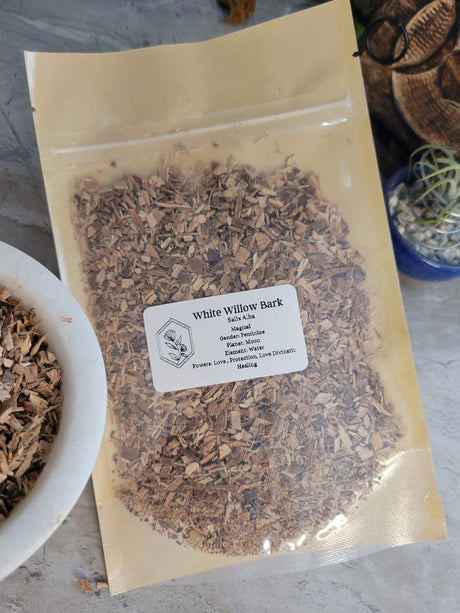White Willow Bark, cut & sifted 1oz