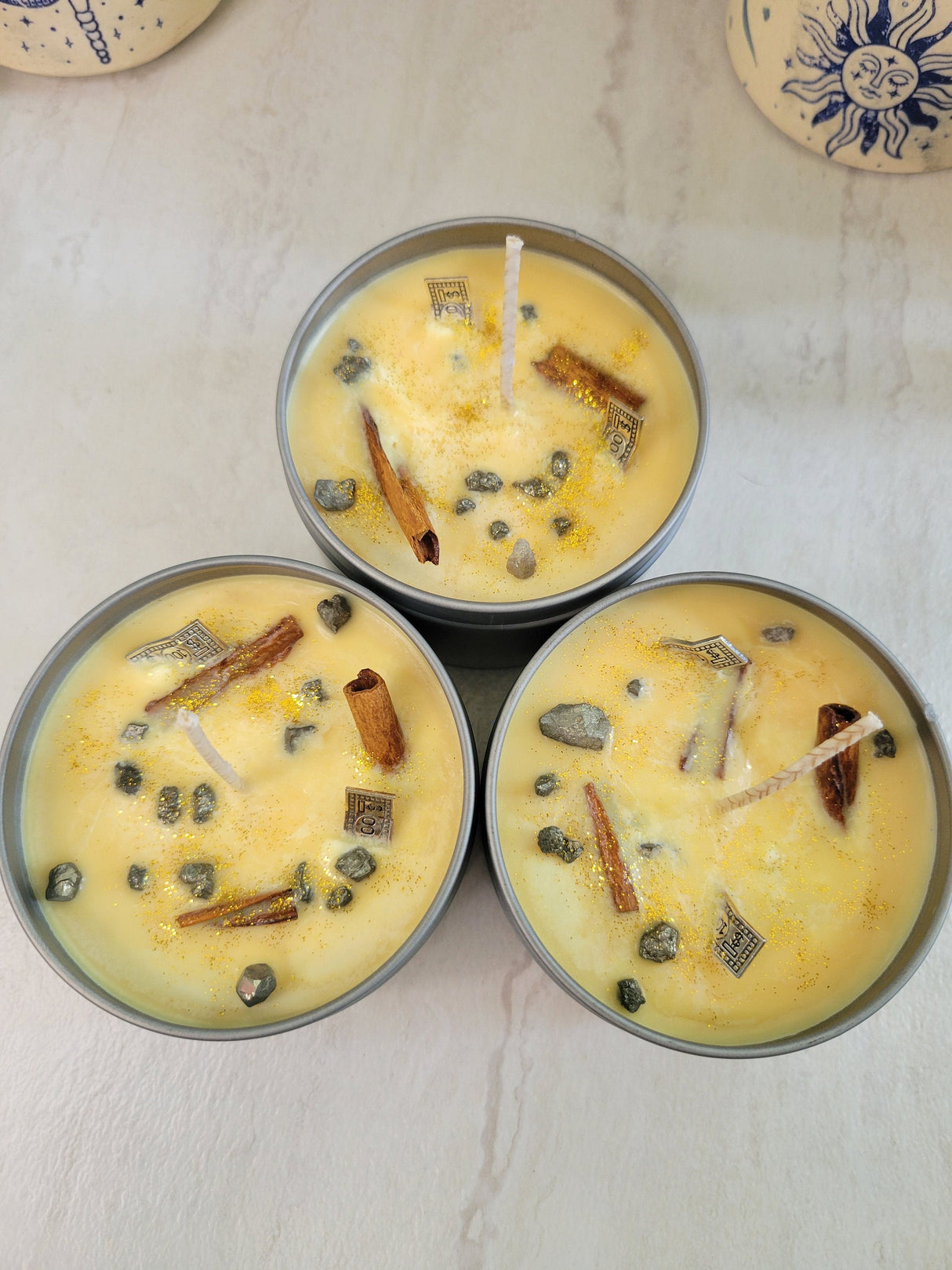 Prosperity Candle: Cinnamon Apple Scented Soy Candle with Pyrite