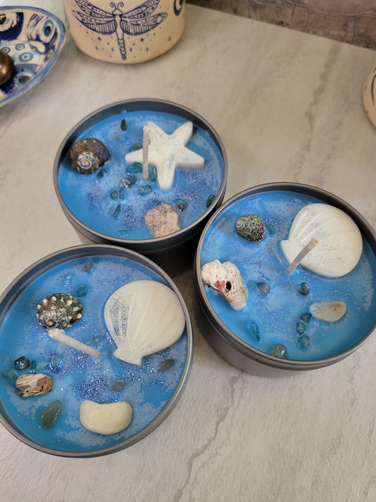 Sea Breeze Candle: Tropical Scent, Shells & Apatite Crystals, 8 oz