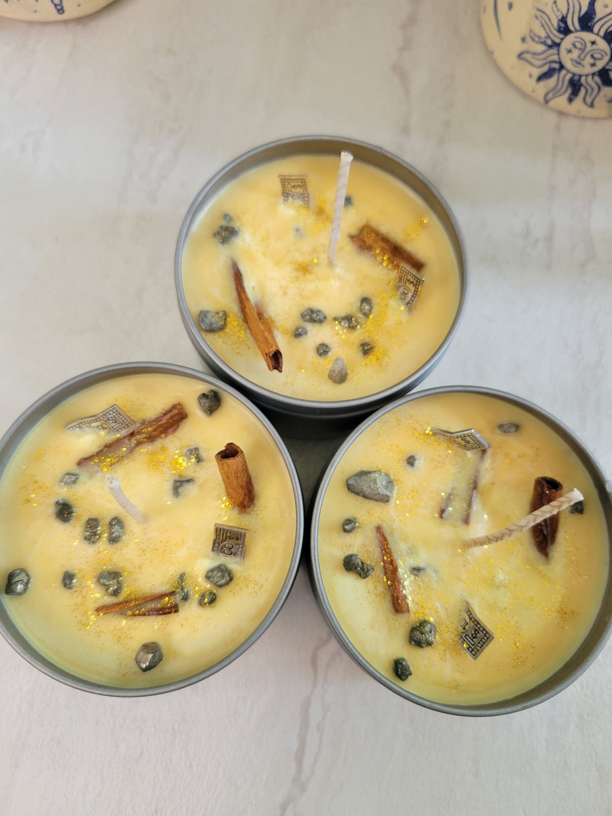 Prosperity Candle: Cinnamon Apple Scented Soy Candle with Pyrite